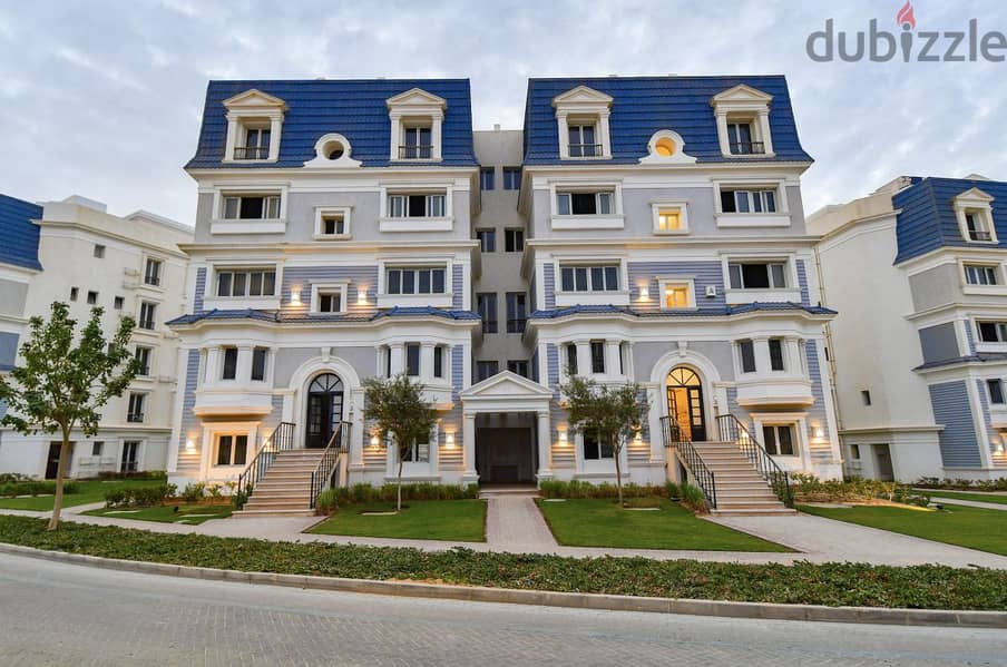Duplex roof with Prime location For sale in Mountain view Hyde Park - New Cairo 3