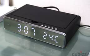 جديد بالكرتونة ساعة و منبه رقمى و شاحن لاسلكي للموبايل رقمية و معقم UV
