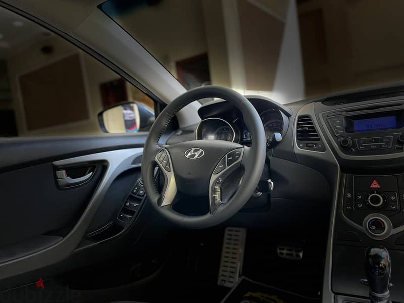هيونداي الينترا ٢٠١٥ اعلي فئه فابريكا توب لاين - Hyundai Elantra 2015 8