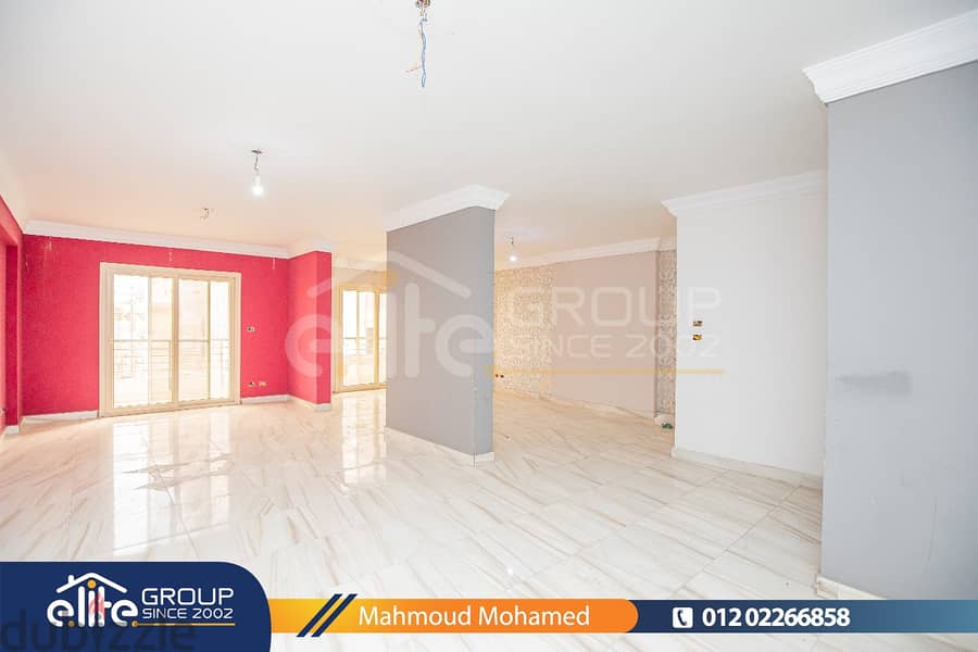 شقة 233 م للبيع في قلب كفر عبده شارع محمد صفوت 4