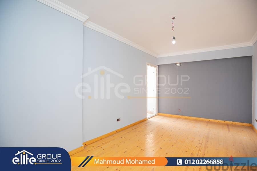 شقة 233 م للبيع في قلب كفر عبده شارع محمد صفوت 7
