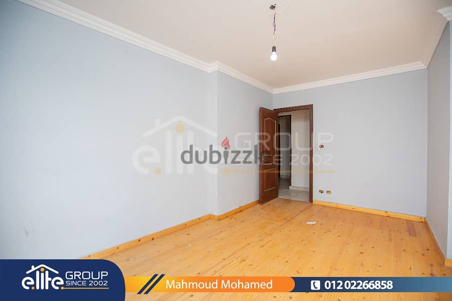 شقة 233 م للبيع في قلب كفر عبده شارع محمد صفوت 9