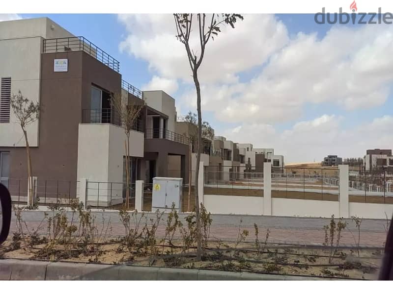 standalone for sale, 302 m,ready to move, semi-finished, 3 bedrooms in Palm Hills, New Cairo 7