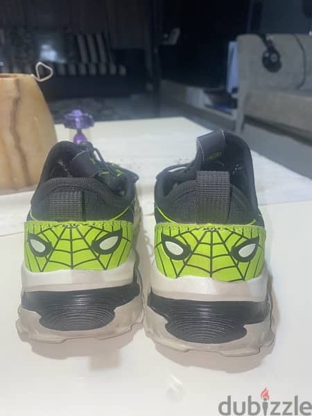 Spiderman shoes for kids Size 30 1