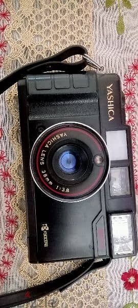 كاميرا ياشيكا ياباني اصلي بحالة الزيرو 1