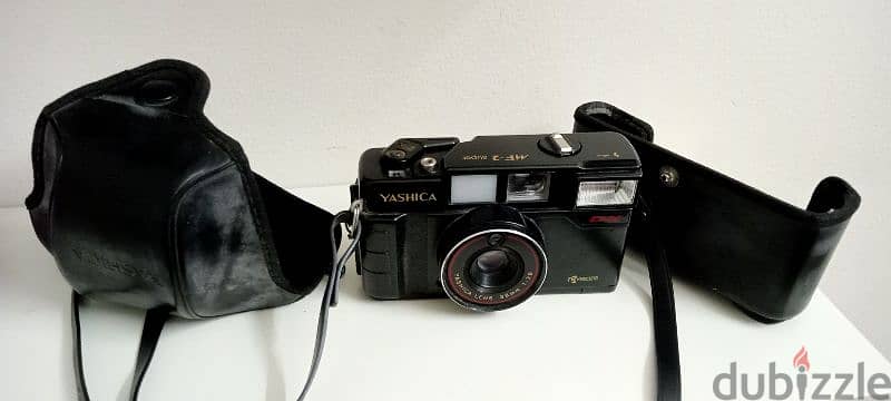كاميرا ياشيكا ياباني اصلي بحالة الزيرو 2