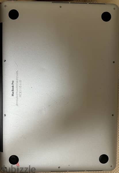 MacBook Pro 13 Retina Display ( Early 2015 ) 1