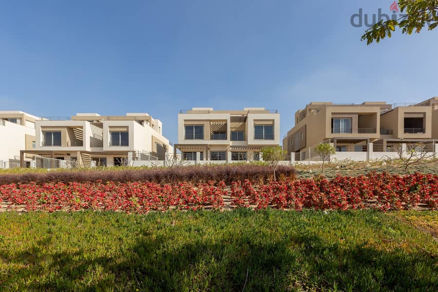 Under Market Price Stand-alone villa 385 sqm for sale at an attractive price overlooking the largest landscape in Palm Hills Compound Fifth Settlement 4