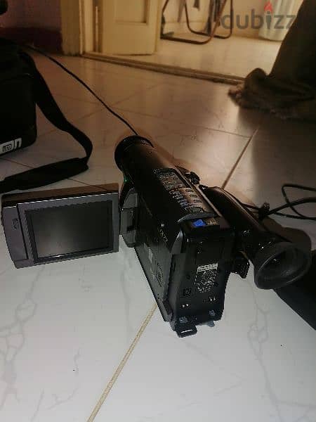 كاميرا فيدو باناسونيك vx77 5