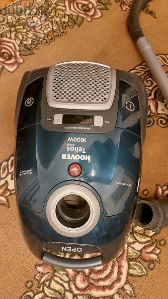 Hoover 1600w used like new 2