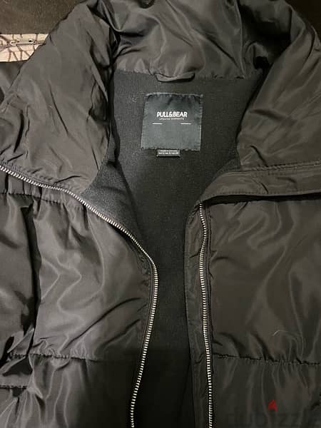 pull and bear jacket size S waterproof- padded from inside 1