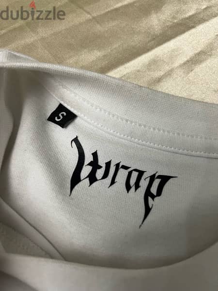 Local brand wrap oversized tshirt - تشيرت لوكال براند اوفرسايز ابيض 2