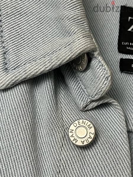 Zara original long sleeve with back print قميص زارا اصلي بكم طويل 5