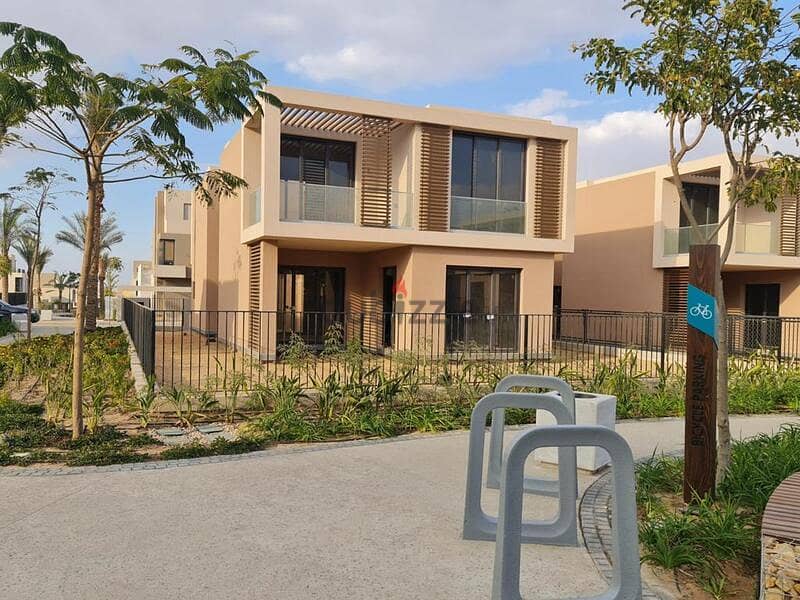 Town House Corner For Resale in Sodic East New Heliopolis 5