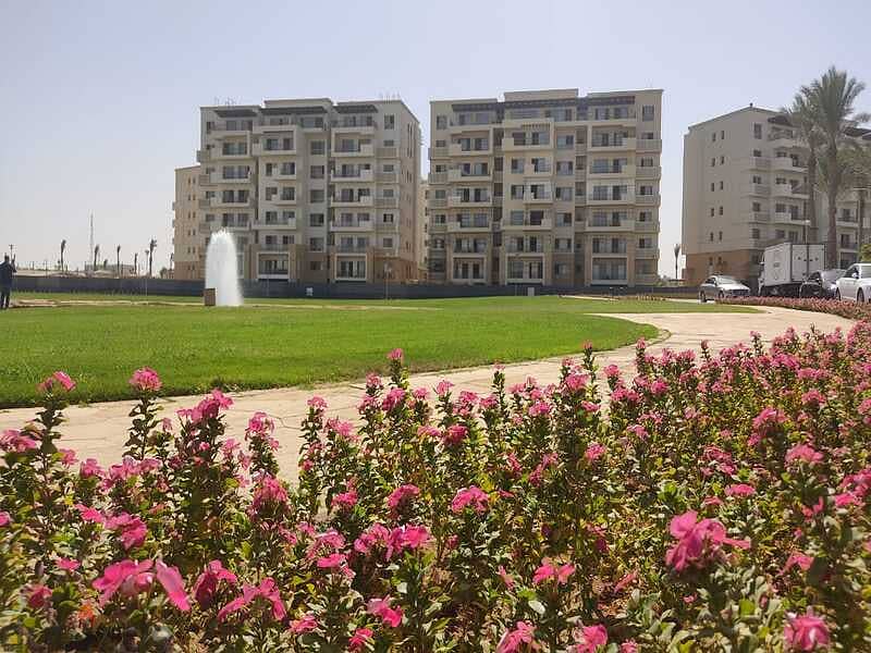 Apartment 158 m with Prime location for sale Cash at Uptown Cairo 2