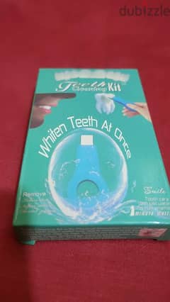مجموعة تنظيف الاسنان منcleaning teeth kit لتنظيف الأسنان من آثار البقع