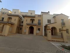 for sale , town house , in up town cairo 0