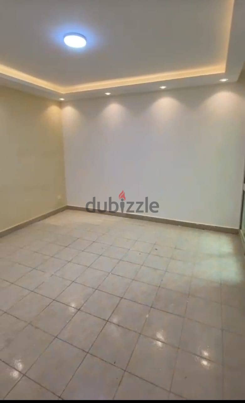 Super deluxe finished apartment in Al Firdous City Villas (Al Zohour Compound) 3