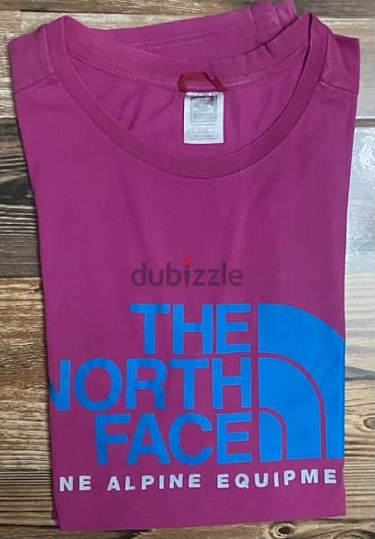 the north face original tshirt size XL custom fit 3