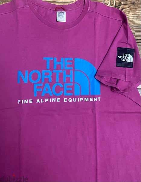 the north face original tshirt size XL custom fit 9