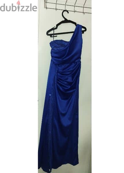 فستان سواريه ازرق زهري وزن 55-60كيلو 1