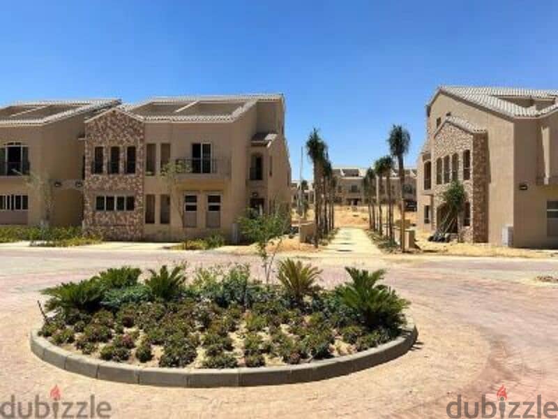town house 270m prime location delivered finished , green square mostakbal city 2