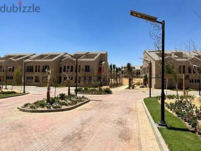 town house 270m prime location delivered finished , green square mostakbal city 4