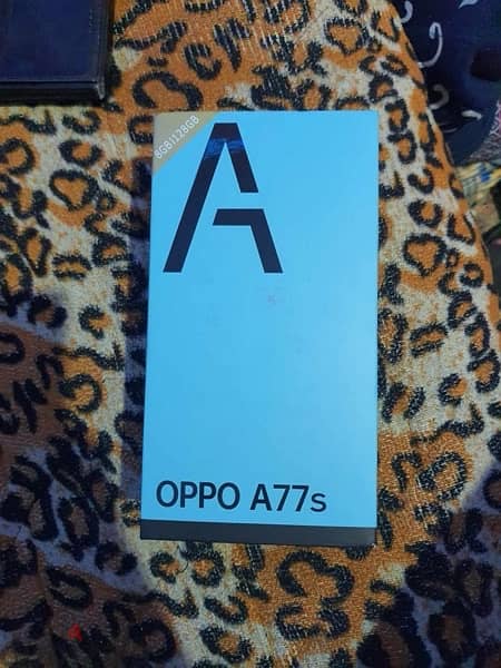 للبيع Oppo A77s كسر كسر زيرو استخدام شهر واحد بس 1