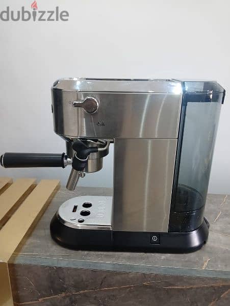 ماكينة قهوة ديلونجي ديديكا ec685 استعمال خفيف جدا مرات معدودة 1
