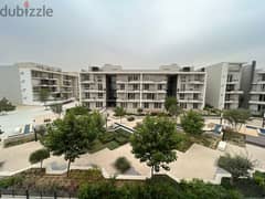 شقة متشطبة للبيع فى بيراميد هيلز بتسهيلات حتى 2030