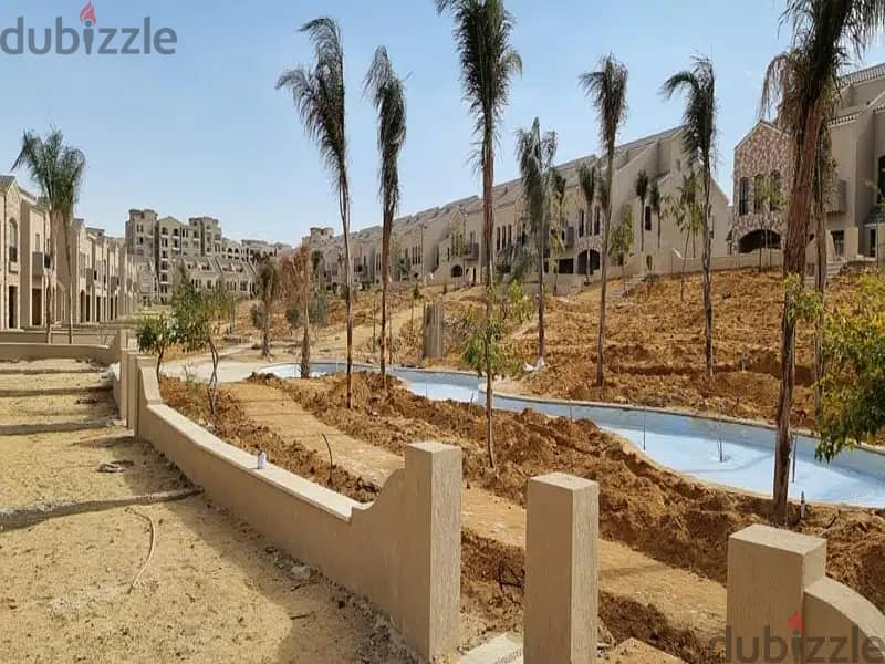 apartment 215 m with garden 110 m prime location , green square mostakbal 4