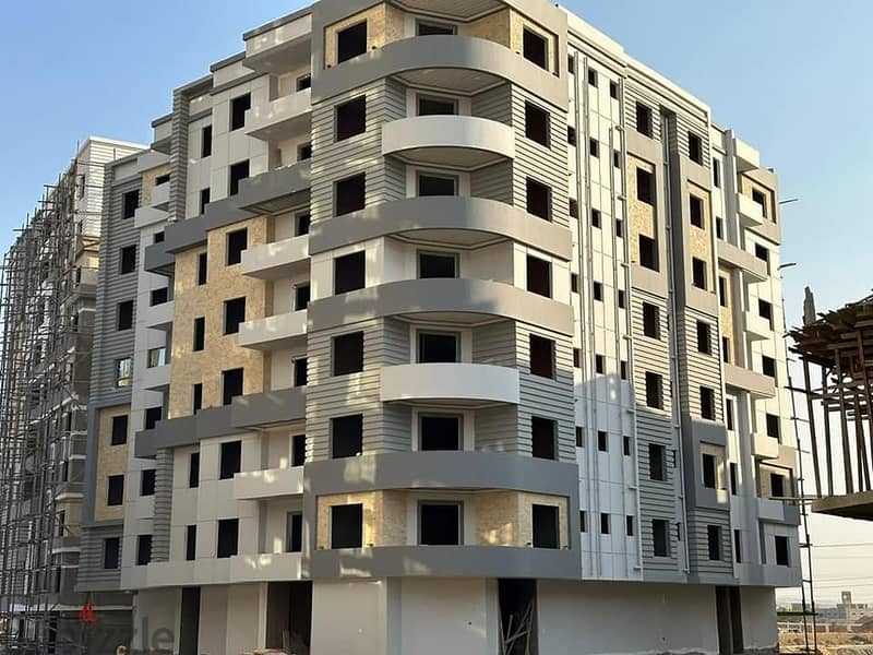 apartment, prime location in Katameya, ready to move in installments 1