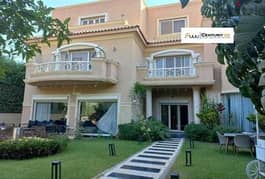 d- Villa for sale in Fifth Settlement - new cairo - Stone Park
