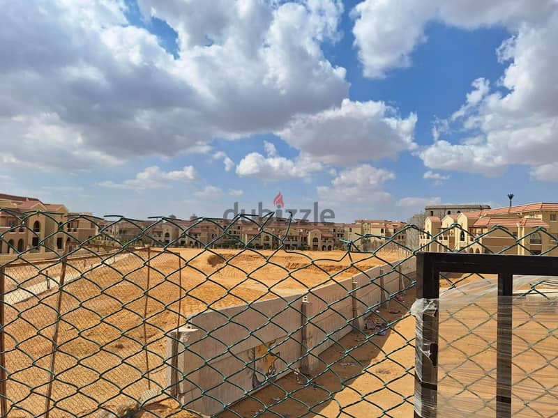 Townhouse for sale in Maadi Compound, Pami's View in the Compound, immediate delivery of 300m 18