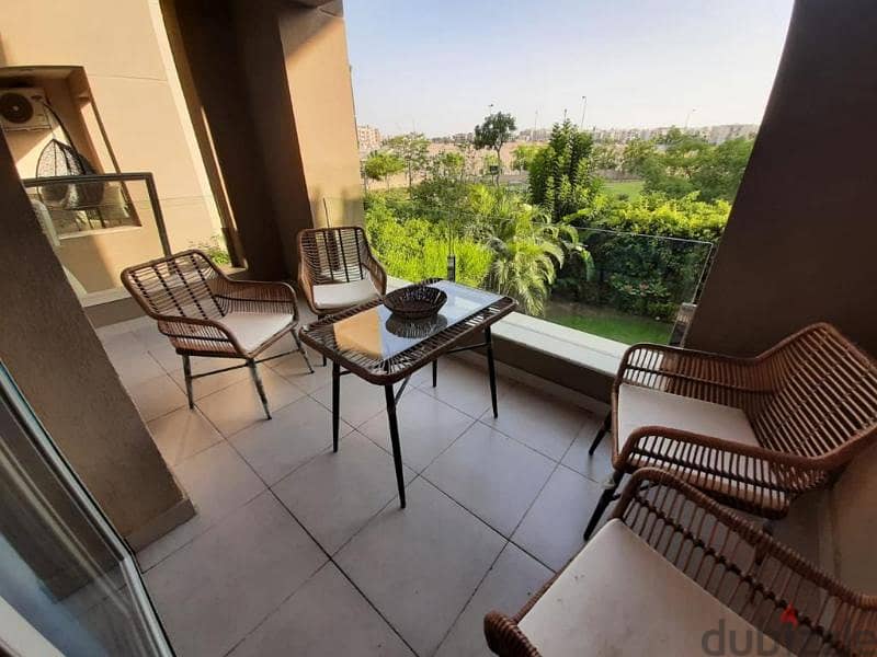 Apartment Fully furnished for rent in village gate 8