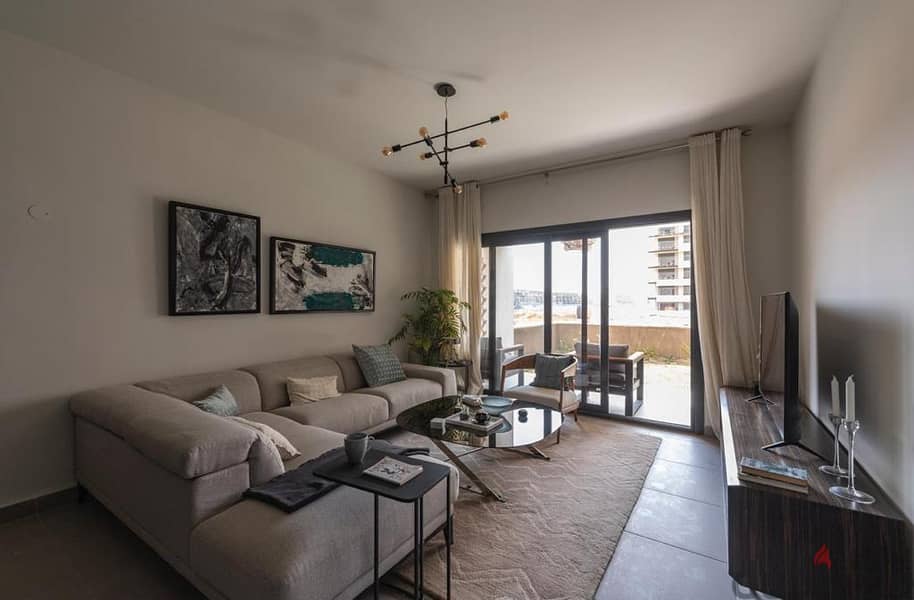 Apartment 235 m 4 rooms in modern style, immediate receipt with finishing at the highest level, next to the International Medical Center in El Shorouk 2