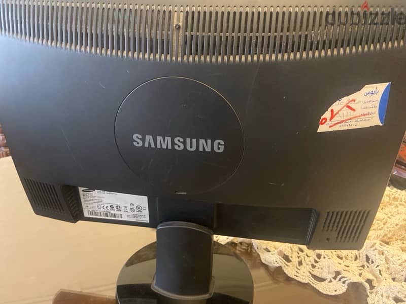 Sumsung monitor Computer Condition : used very good without cables 1