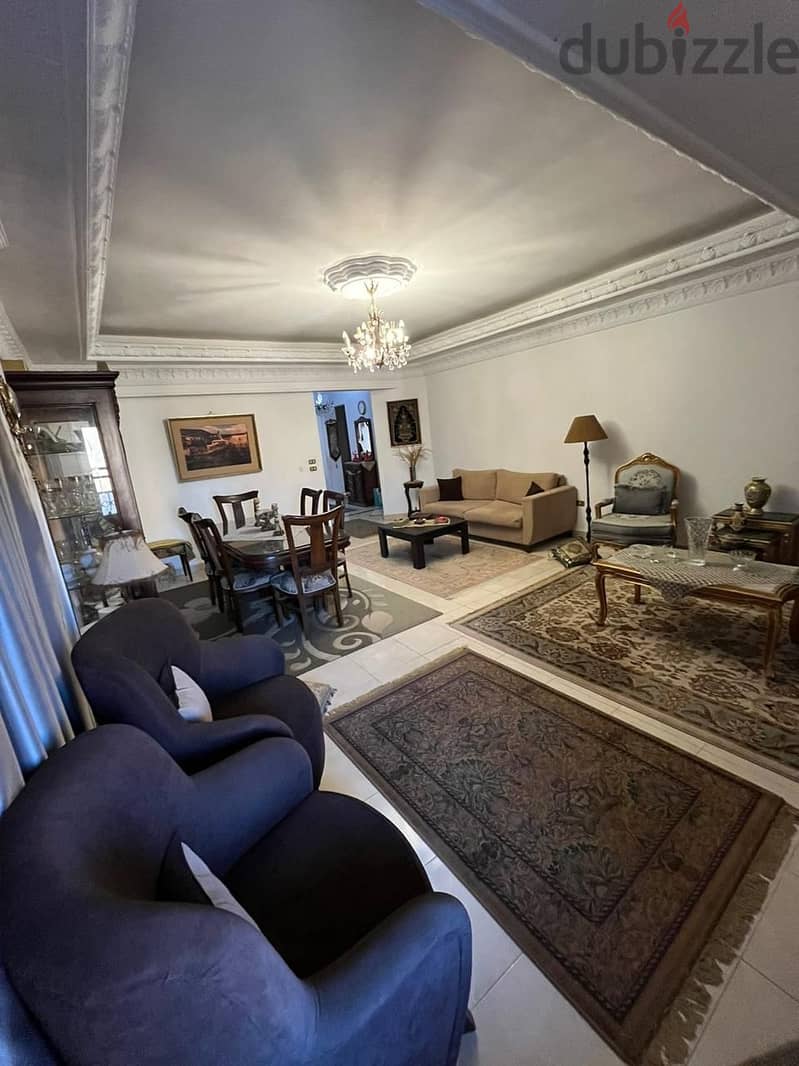 Apartment for sale in the Second District near Fatima Sharbatly Mosque, Gamal Abdel Nasser Axis, and Talaat Harb Axis  Finishing: Super Lux 1