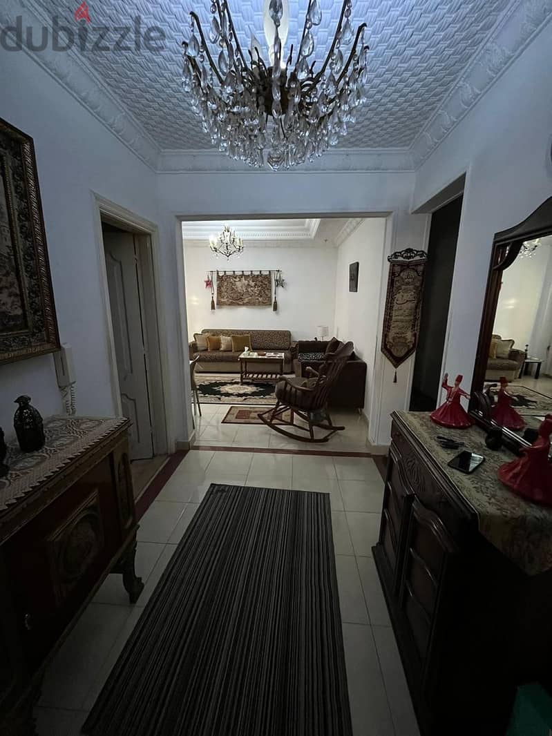 Apartment for sale in the Second District near Fatima Sharbatly Mosque, Gamal Abdel Nasser Axis, and Talaat Harb Axis  Finishing: Super Lux 3
