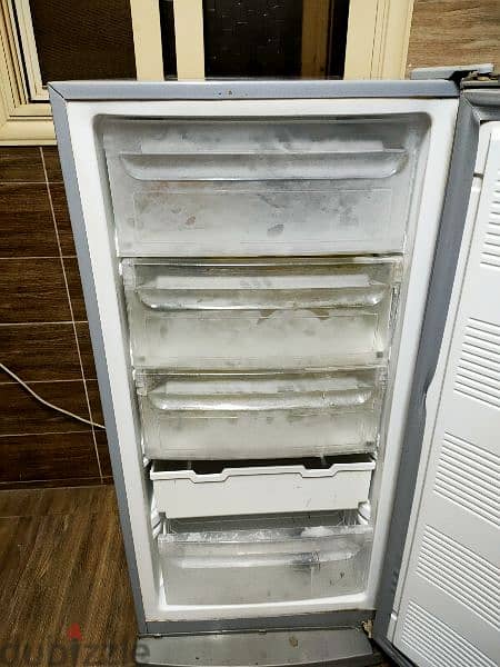 Deep freezer للبيع 2