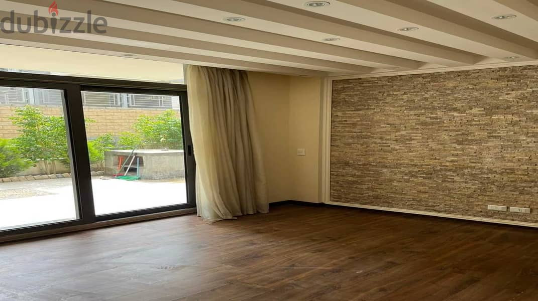 Apartment for sale in a prime location in Taj City, First Settlement, New Cairo, next to Cairo Airport and directly on the Suez Road 3
