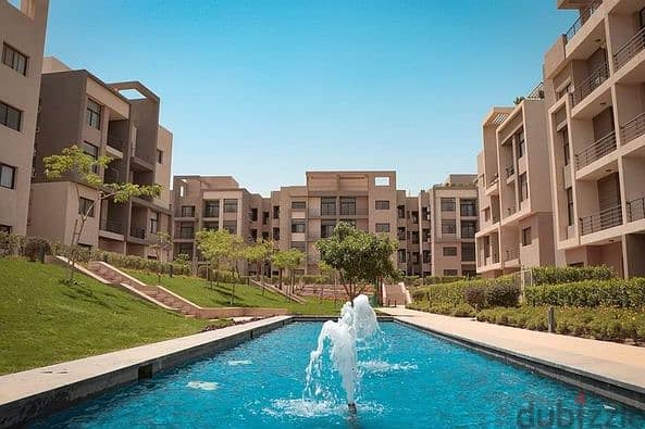 Apartment With Garden for Sale Ready to Move High End Fully Finished view garden less than developer price Fifth Square El Marasem New Cairo 4