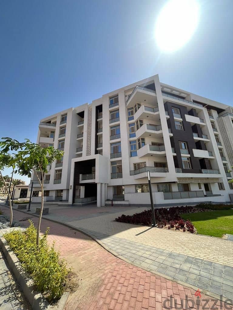 شقة للبيع 129م صافى متشطبة في كمبوند المقصد-Ready To Move in Al Maqsad 3