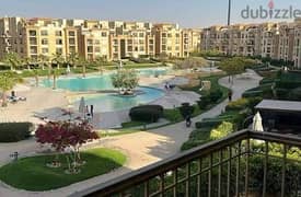 A very special, divided apartment for sale in a full-service compound, direct to the ring road, Sur in Sur, with Katameya Heights