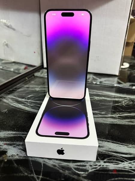 iPhone 14 Pro Max 256 GB , used like new battery health 3