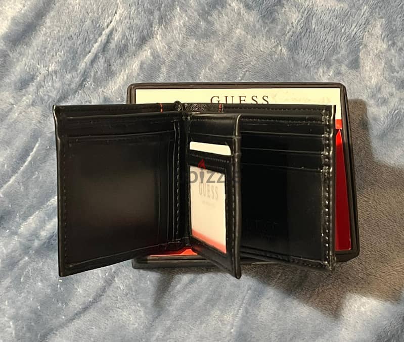 Guess wallets from USA-محفظة 3