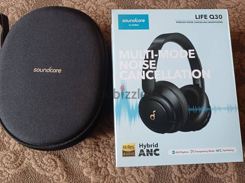 سماعات ساوند كور لايف Q30 بخاصية الغاء الضوضاء headphone anker 1