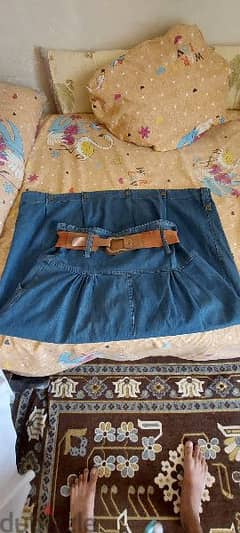 جيبه جينز جديده مقاس ٥٠ تلبس كذا مقاس للبيع بسعر مغري 0