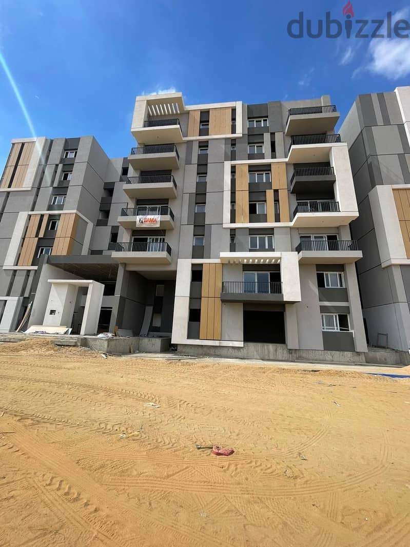 apartment 138m for sale at Haptown mostakbl city new cairo by Hassan Allam 5