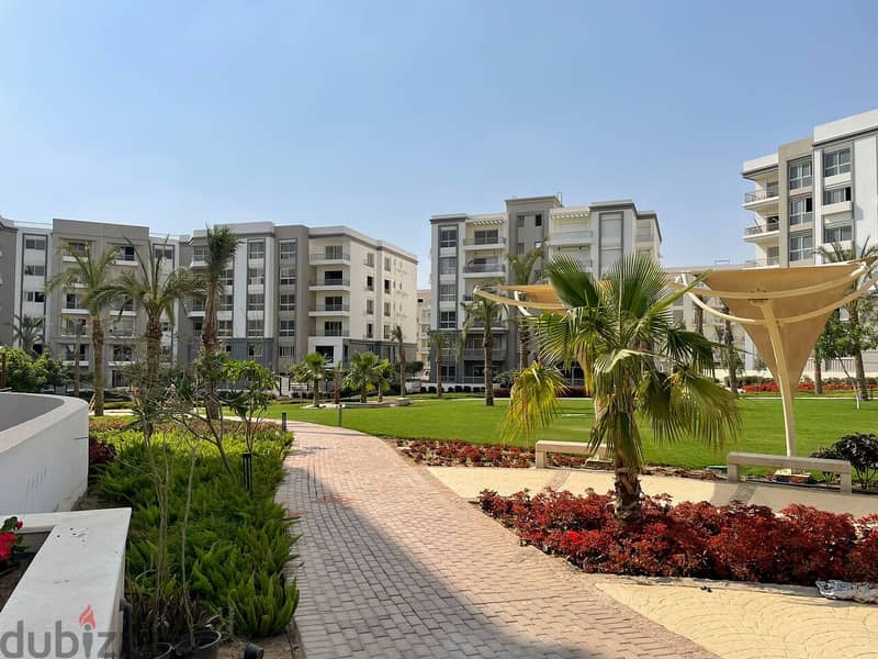 apartment for sale  hyde park new cairo | installments | prime location 6